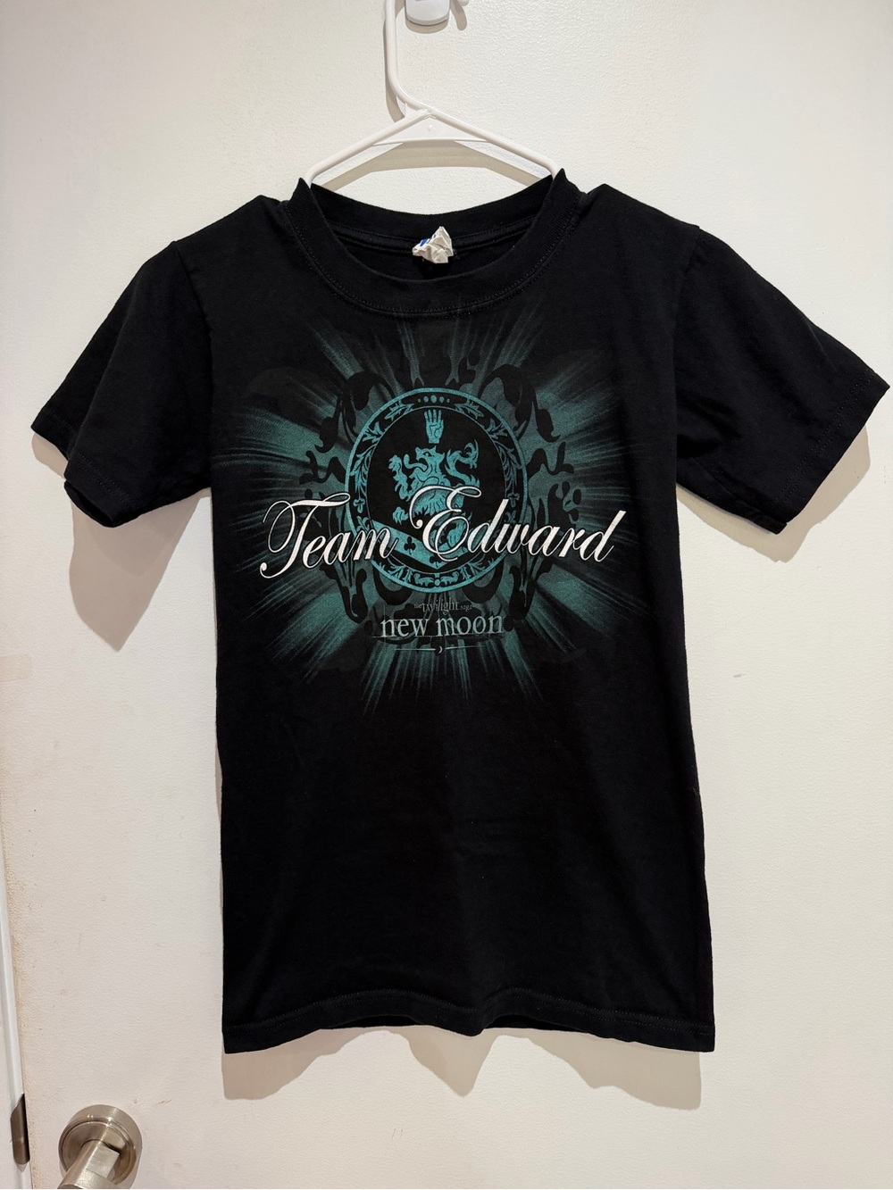 Vintage Team Edward New Moon Graphic Tee - Black